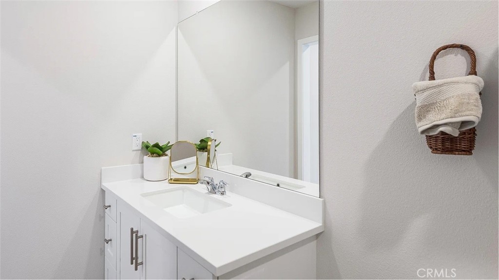 8481 Tapia Way Property Photo 11