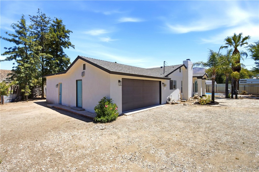 45342 State Highway 74 Property Photo 3