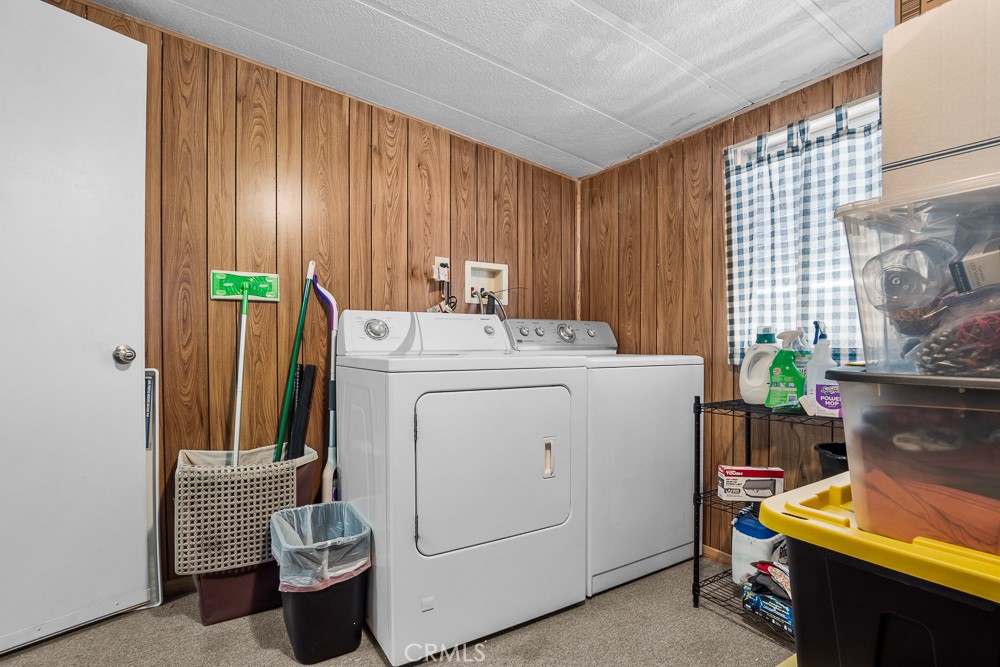 27150 Shadel 59 Property Photo 17
