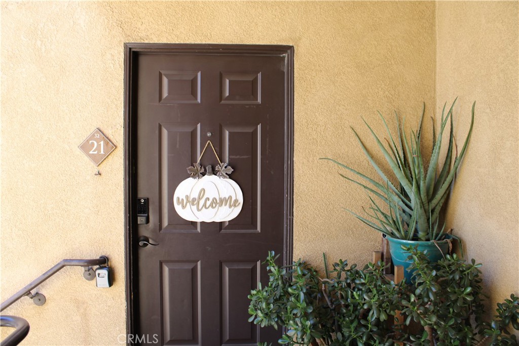 24909 Madison 3221 Property Photo 4