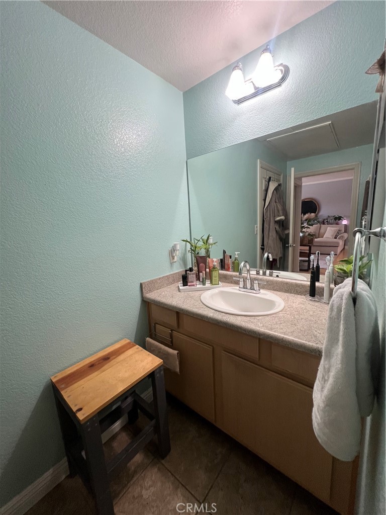 24909 Madison 3221 Property Photo 12