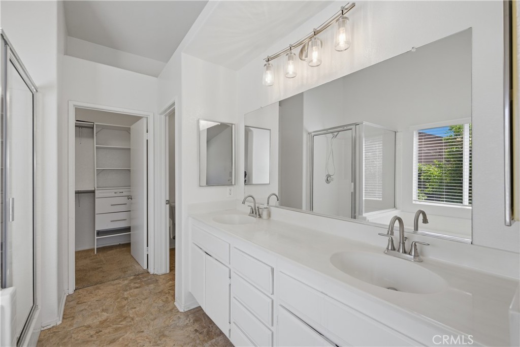 31565 Hamburg Circle Property Photo 19