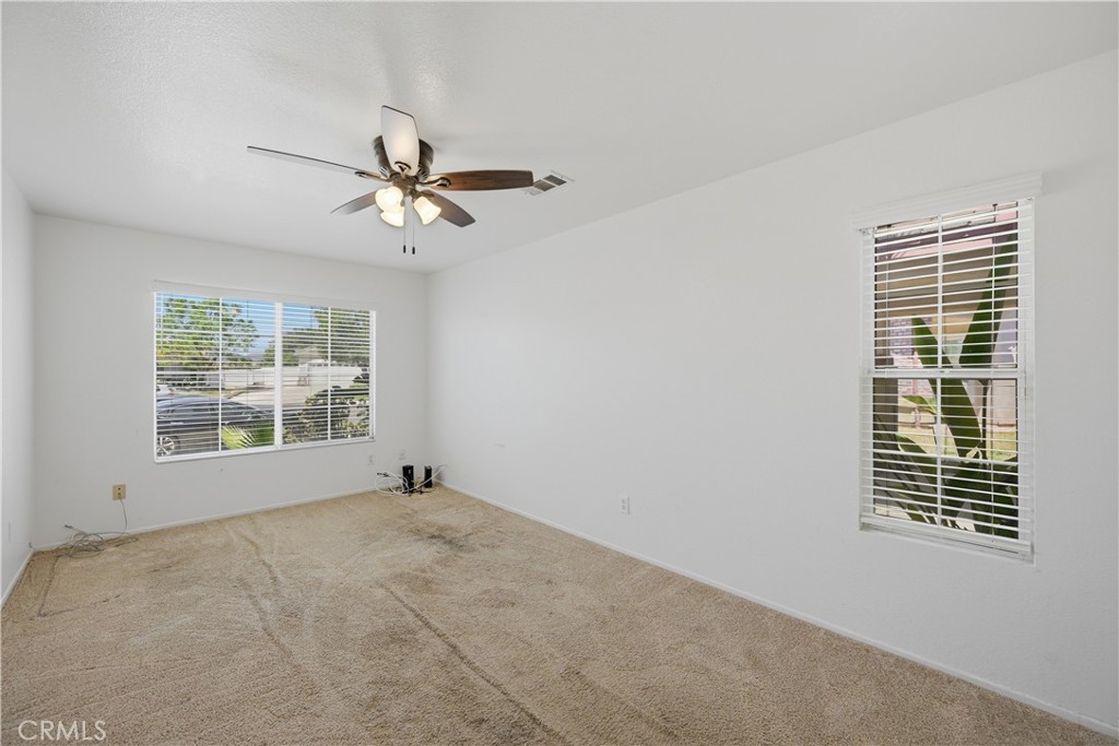 31565 Hamburg Circle Property Photo 23