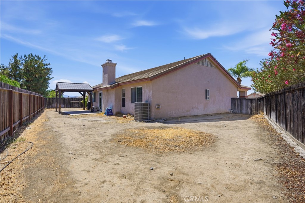 31565 Hamburg Circle Property Photo 33