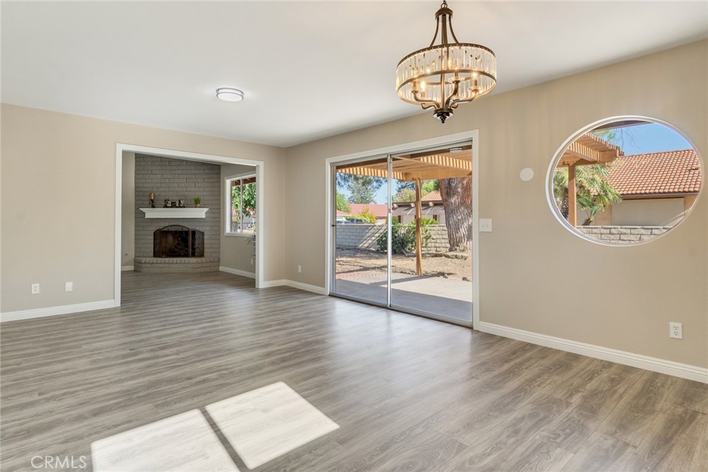 1825 Flame Tree Property Photo 4