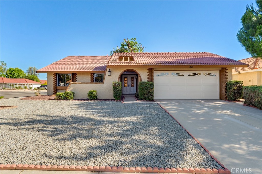 1825 Flame Tree Property Photo 18