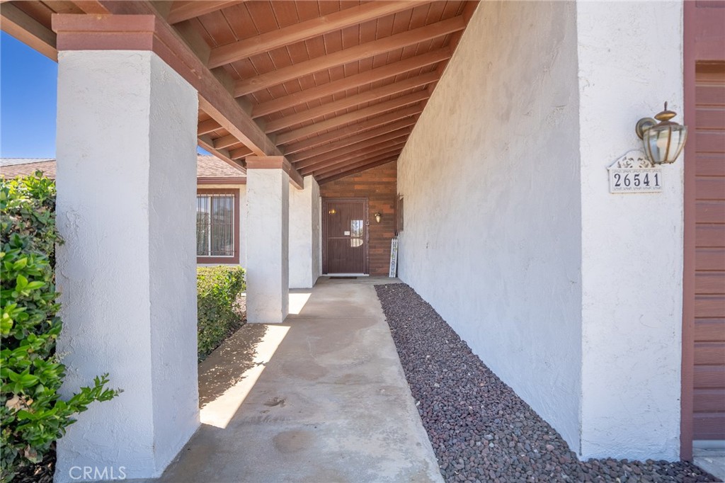 26541 Chambers Avenue Property Photo 1
