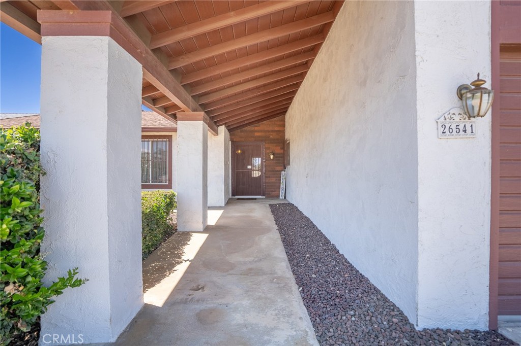 26541 Chambers Avenue Property Photo 1