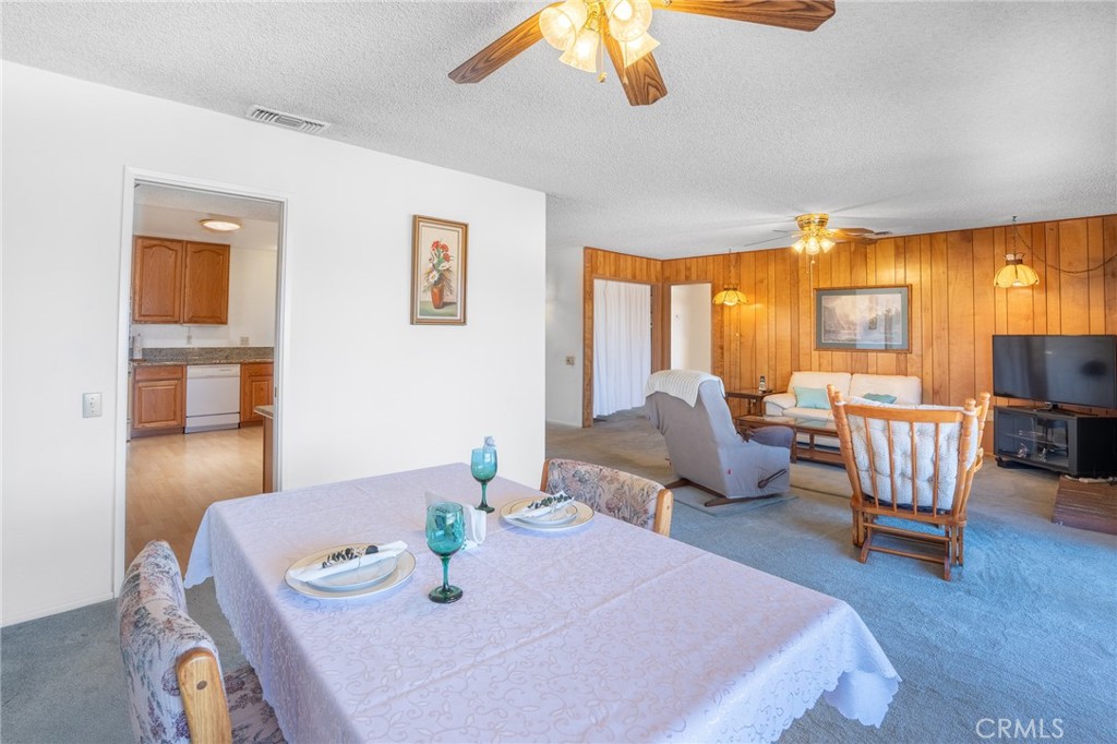 26541 Chambers Avenue Property Photo 16