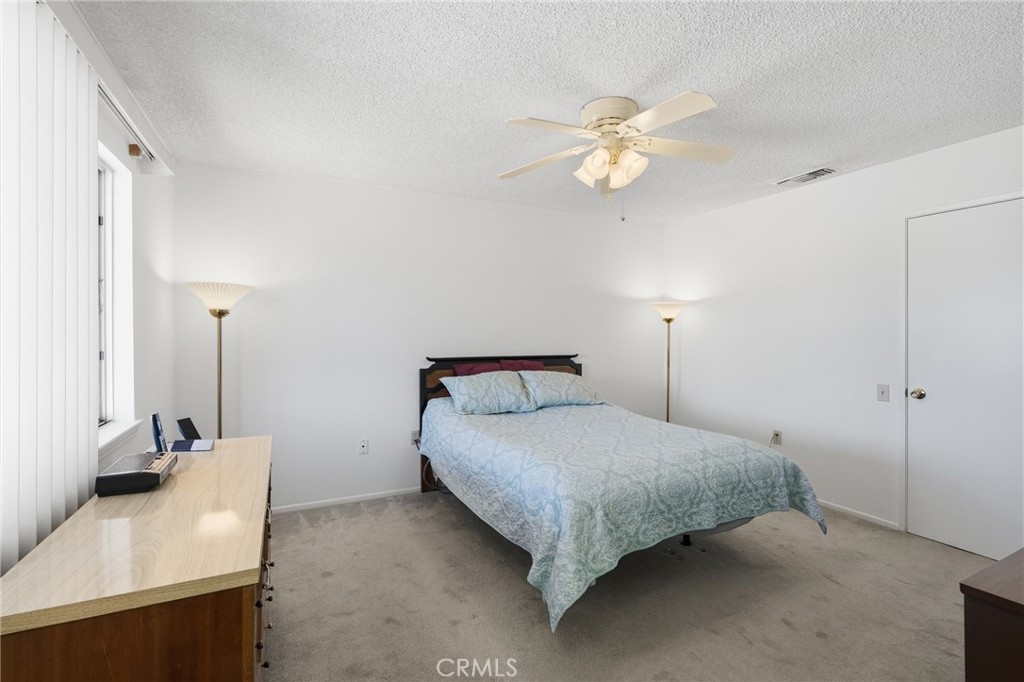 26541 Chambers Avenue Property Photo 24