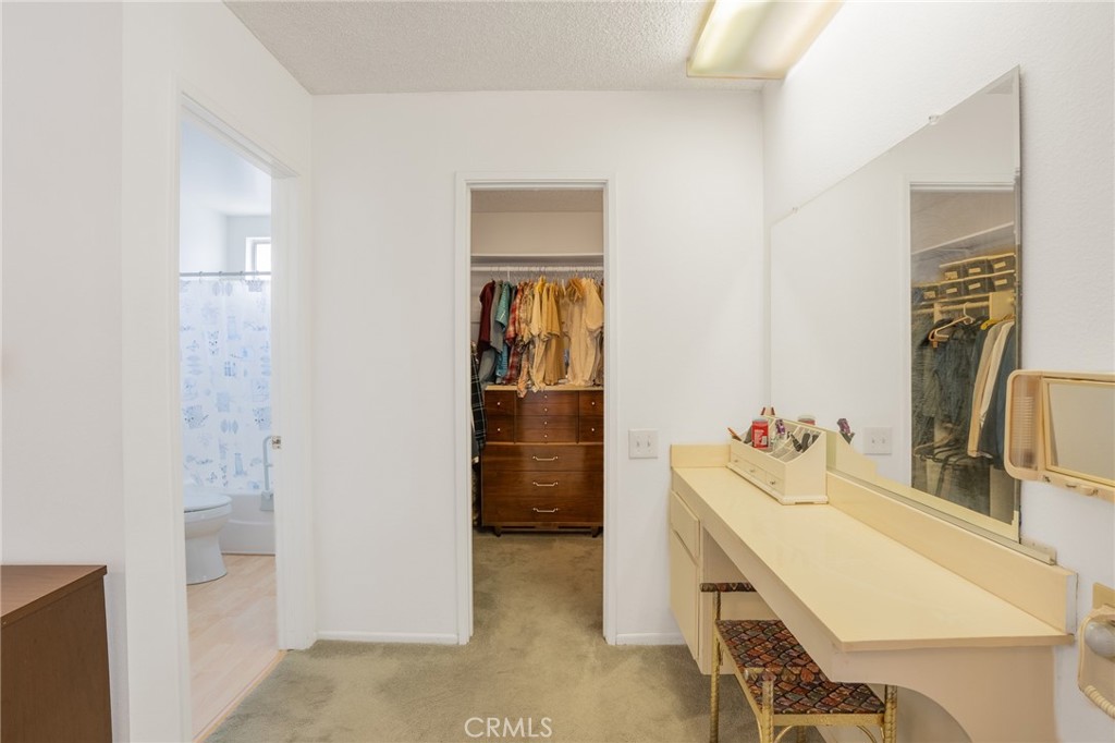 26541 Chambers Avenue Property Photo 25
