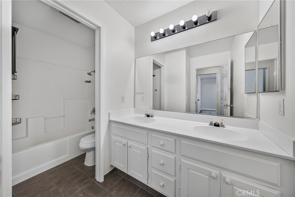 27860 Eucalyptus Street Property Photo 30