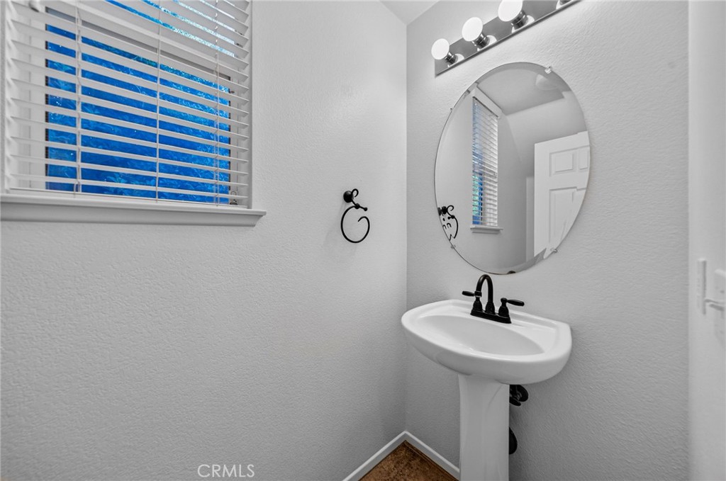 27860 Eucalyptus Street Property Photo 31