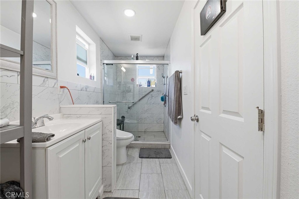 5606 Mchugh Street Property Photo 17