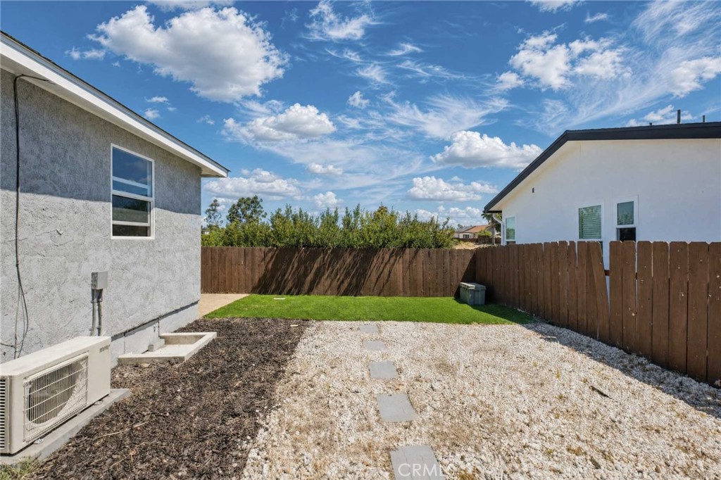5606 Mchugh Street Property Photo 25