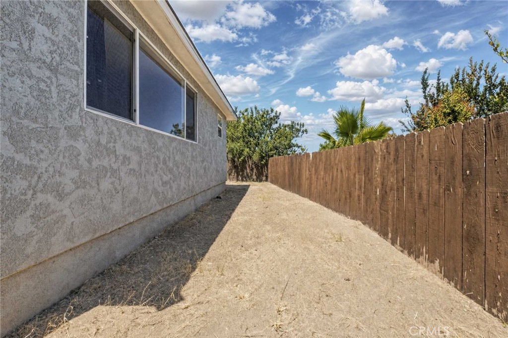 5606 Mchugh Street Property Photo 28