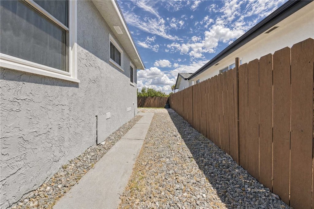 5606 Mchugh Street Property Photo 30