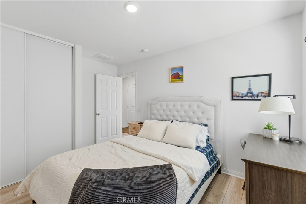 2428 Tulip Property Photo 16