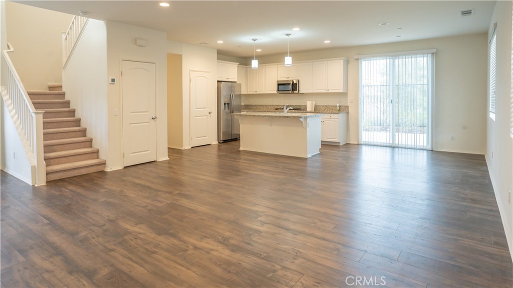 42688 Azure St Property Photo 1