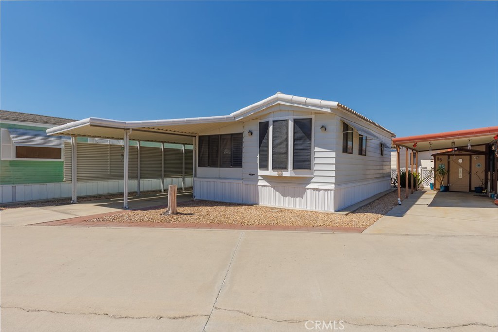 1295 S Cawston 86 Property Photo 2