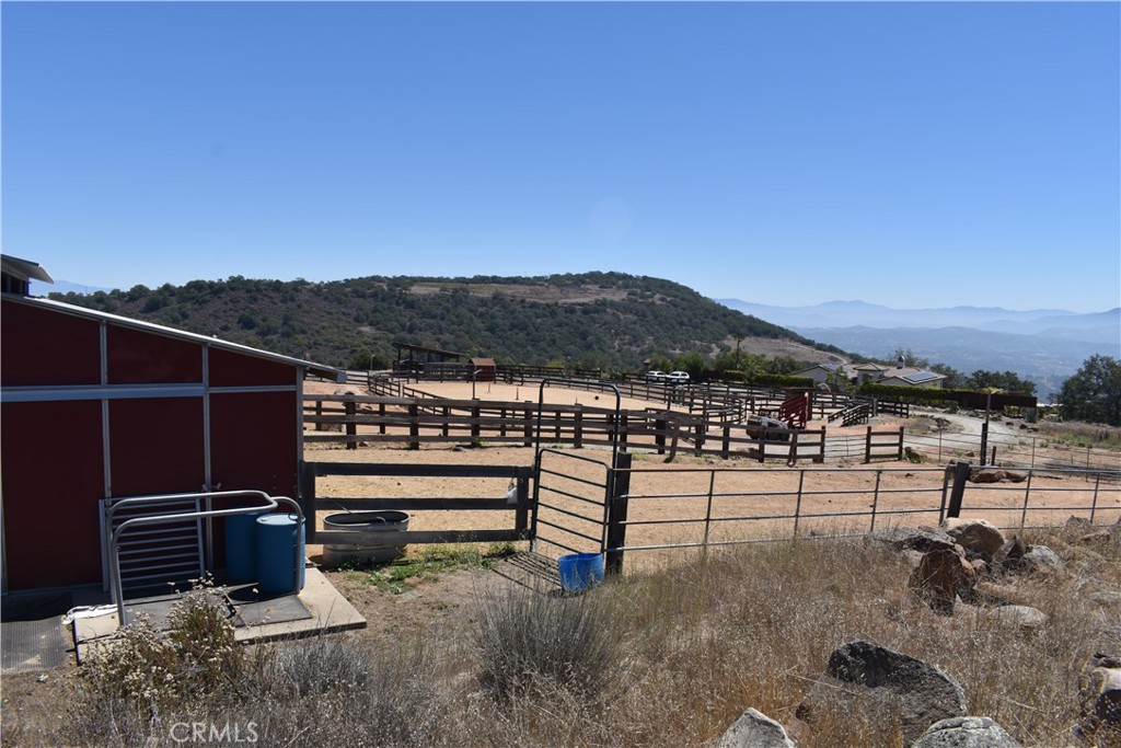 18275 Serengeti Property Photo 29