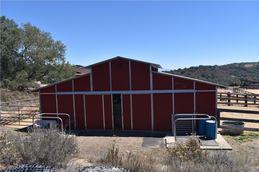 18275 Serengeti Property Photo 32