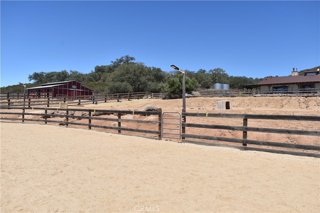 18275 Serengeti Property Photo 37