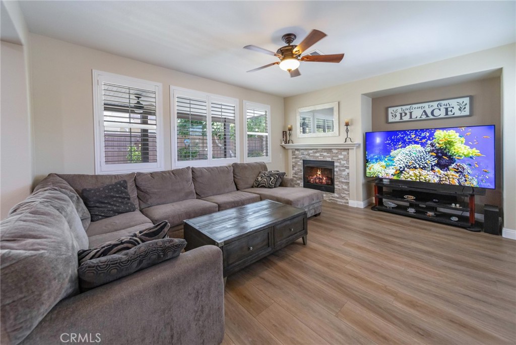 45550 Seagull Property Photo 3