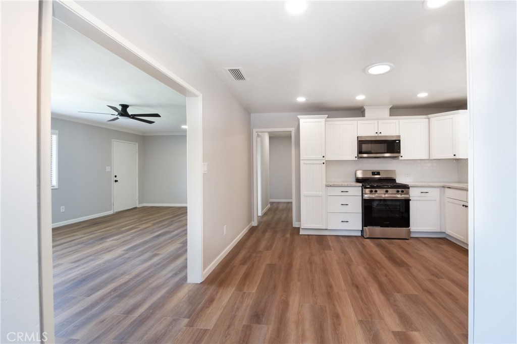 490 Janeva Court Property Photo 13