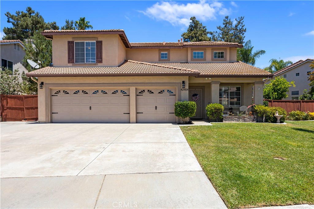 42904 Via Alhama Property Photo 2