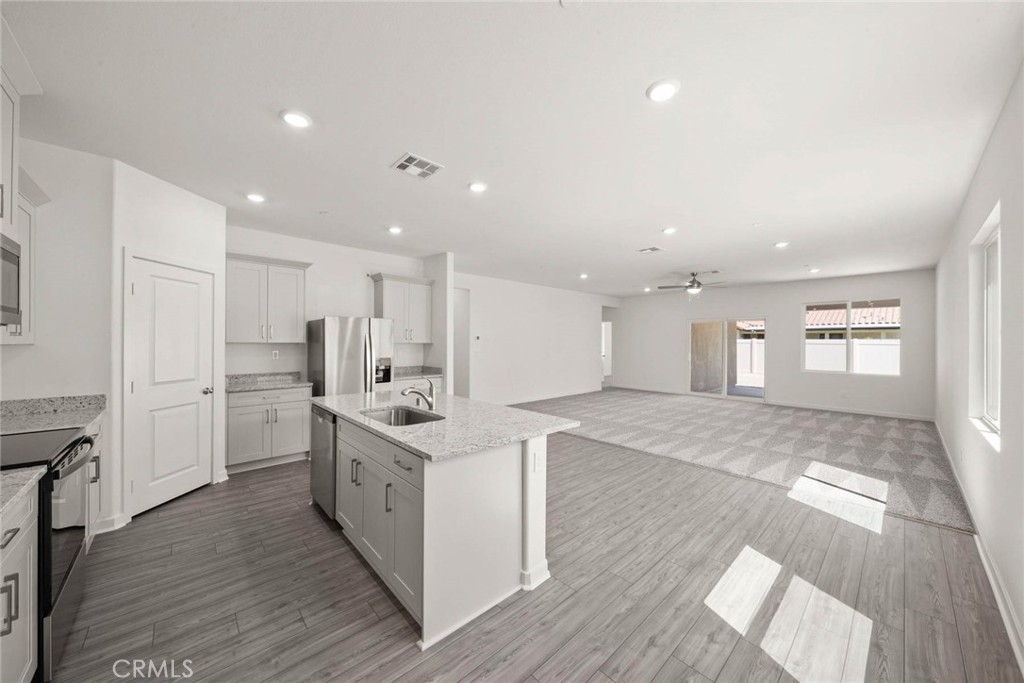80549 Anacapa Court Property Photo 4