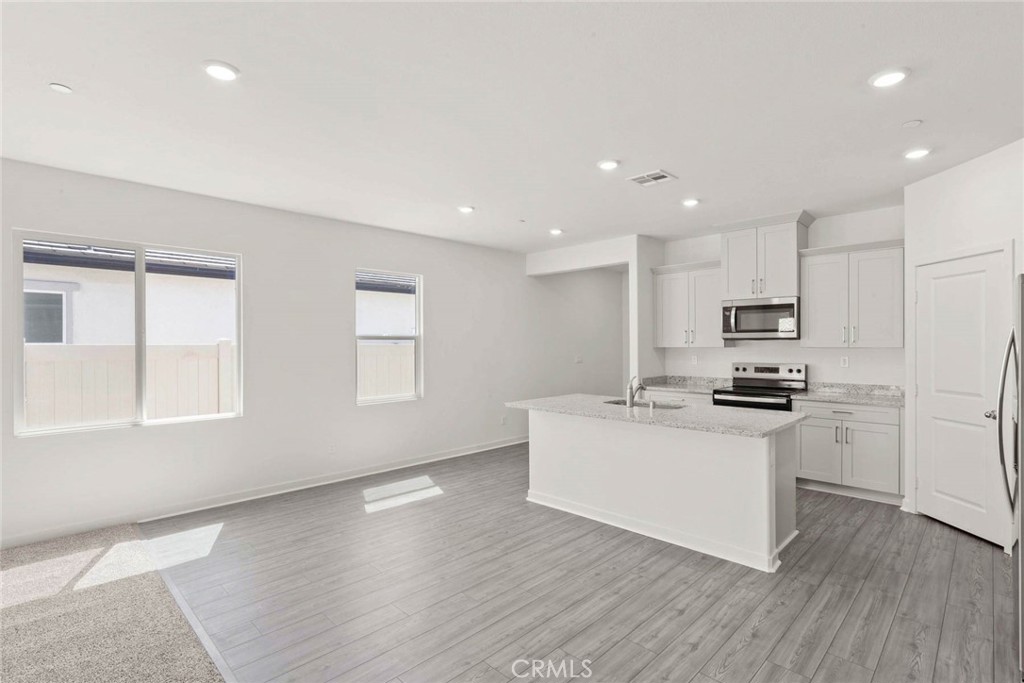 80549 Anacapa Court Property Photo 5