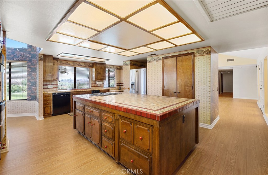 26500 Rim Property Photo 17