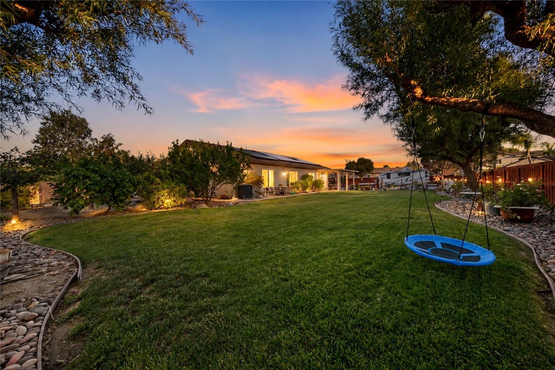 729 Smith Property Photo 40