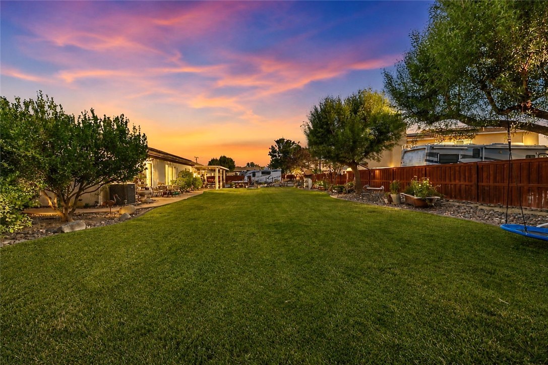 729 Smith Property Photo 41