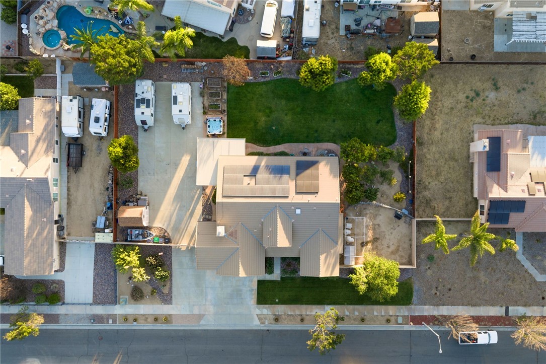 729 Smith Property Photo 52