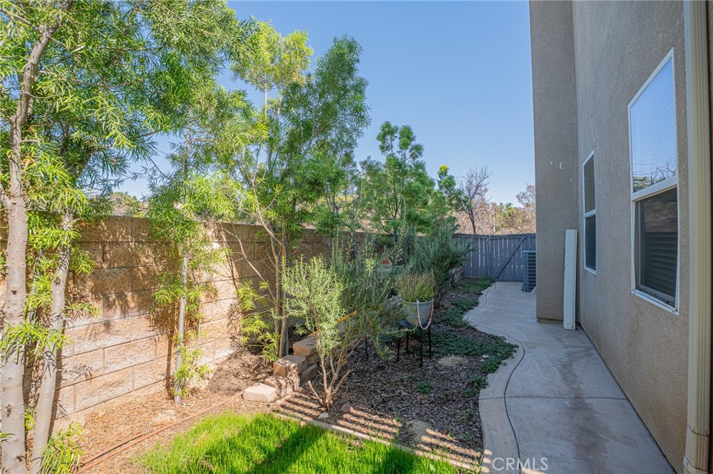 40601 Cebu Drive Property Photo 15