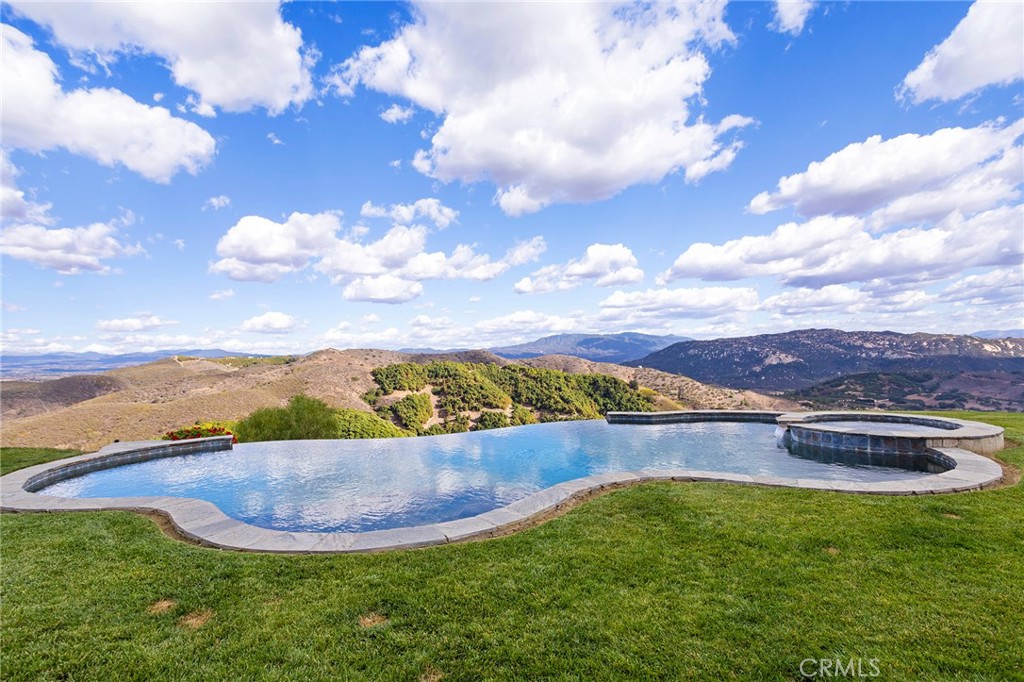 27630 Morning Glory Circle Property Photo 6