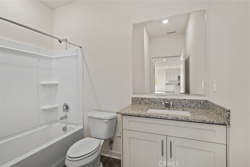 752 Lori Tree Property Photo 10