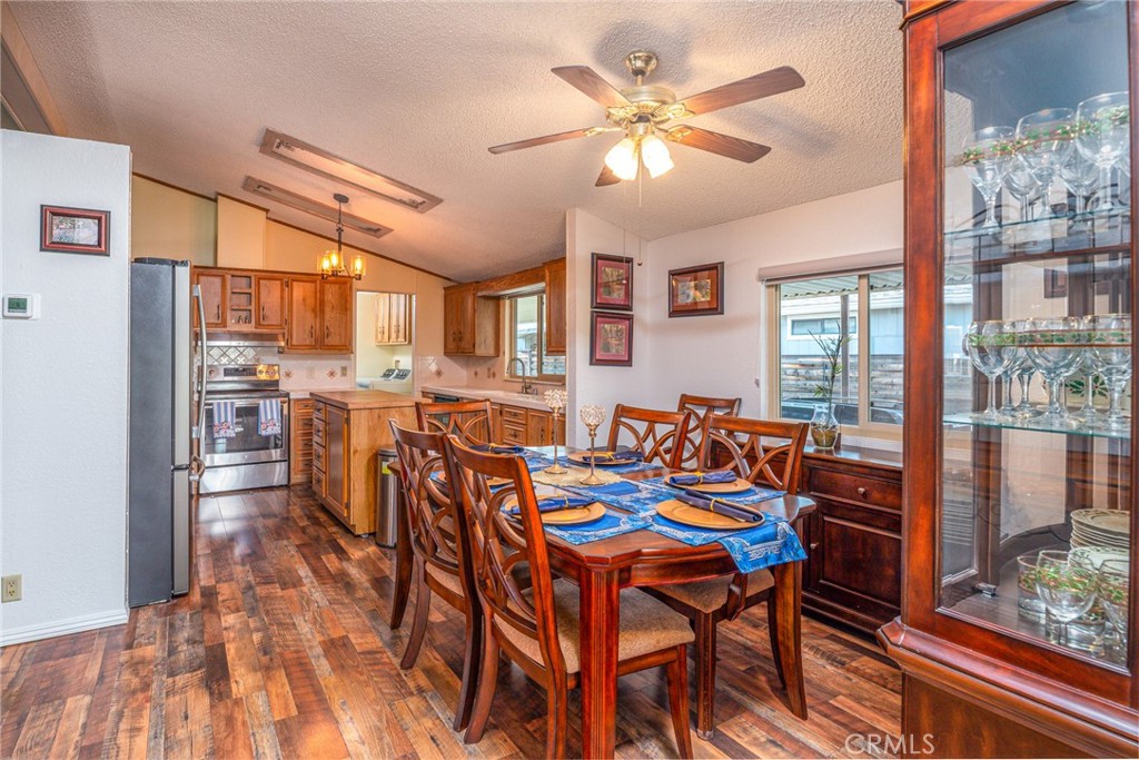 38075 Calle Amigable Property Photo 7
