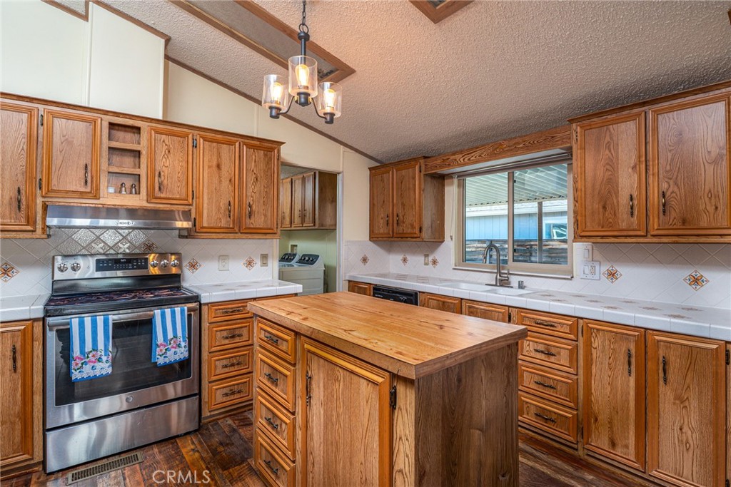38075 Calle Amigable Property Photo 8