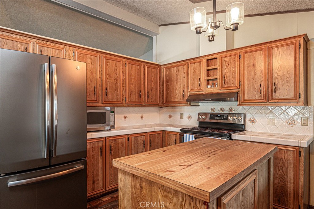 38075 Calle Amigable Property Photo 9