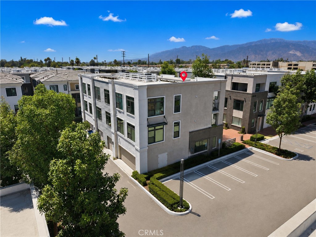 105 Galaxie Property Photo 22