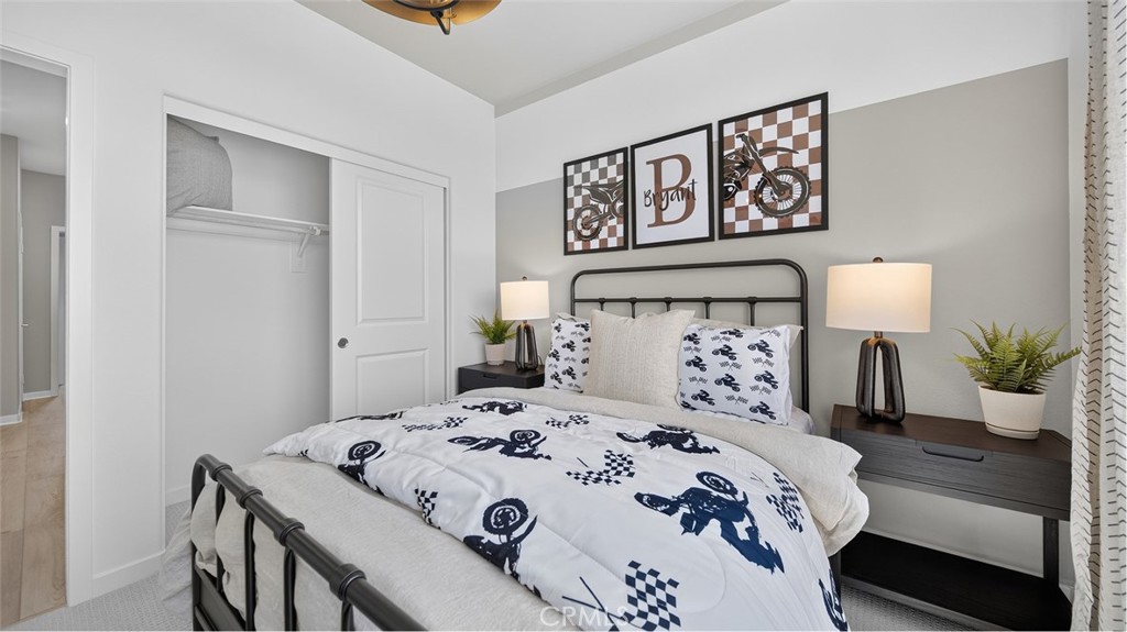 8354 Toyon Street Property Photo 7