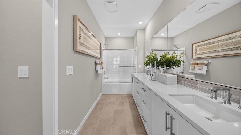 8354 Toyon Street Property Photo 17