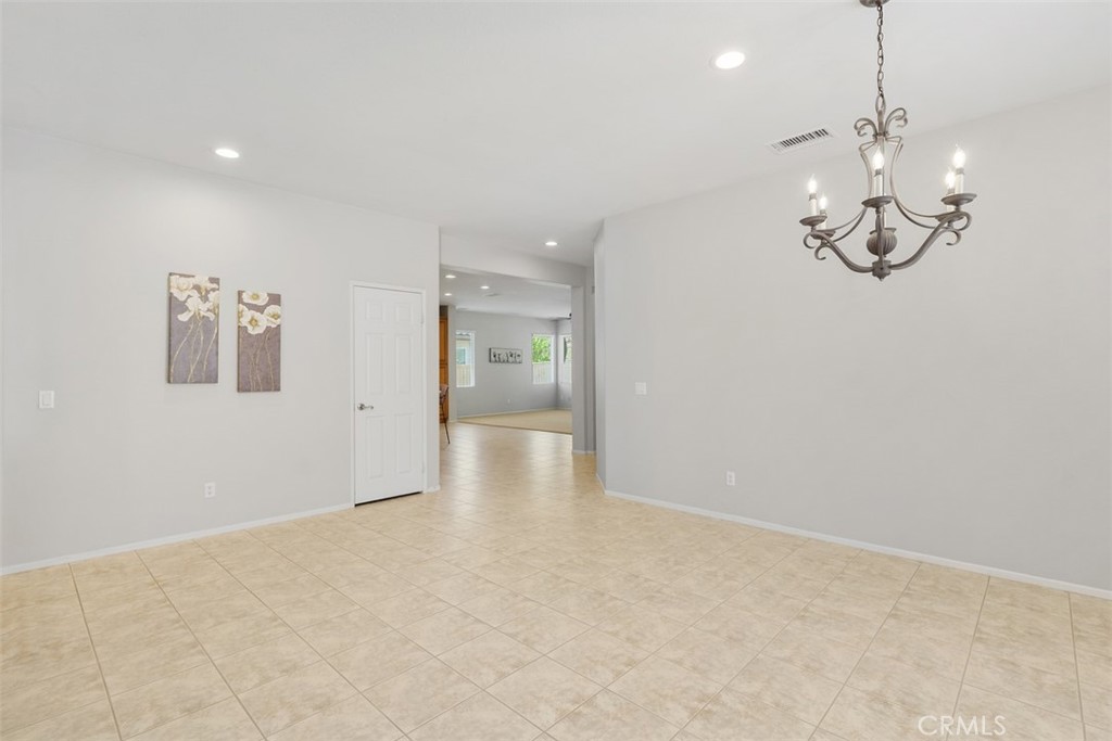 28126 Panorama Hills Drive Property Photo 3