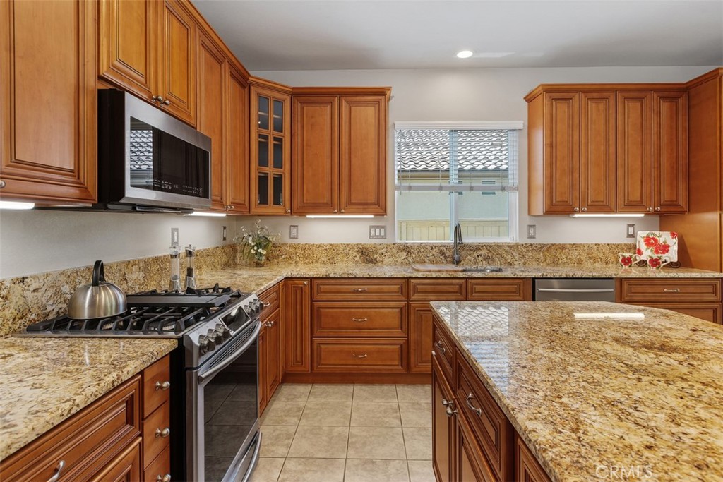 28126 Panorama Hills Drive Property Photo 14