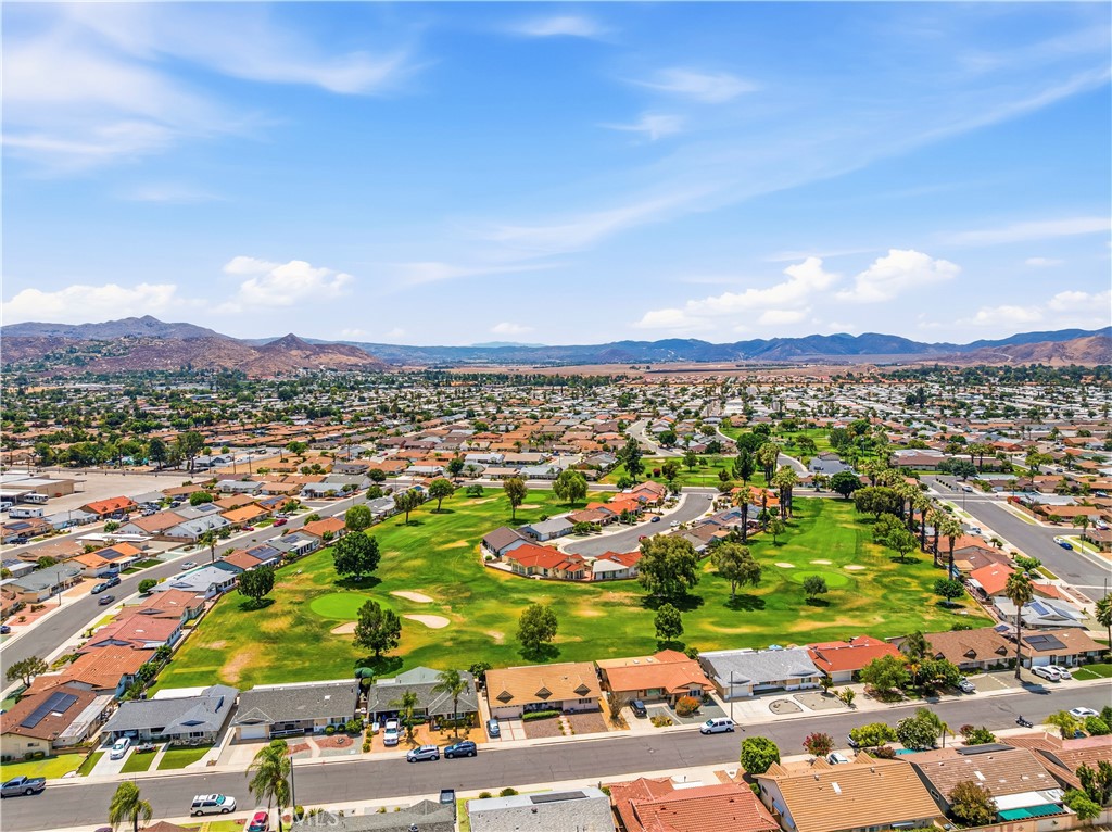 450 Panorama Property Photo 20