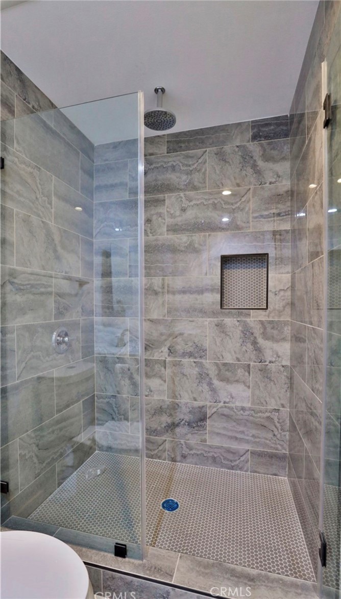 477 E Van Koevering Property Photo 12