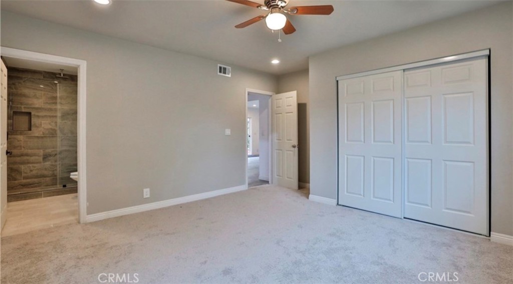 477 E Van Koevering Property Photo 16